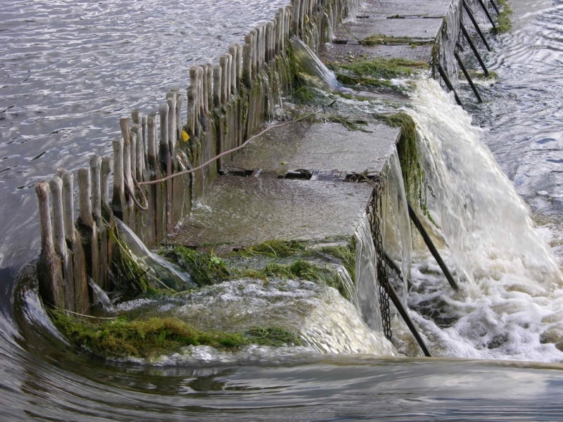 Barrage à aiguilles du Cher (Photo PJL)