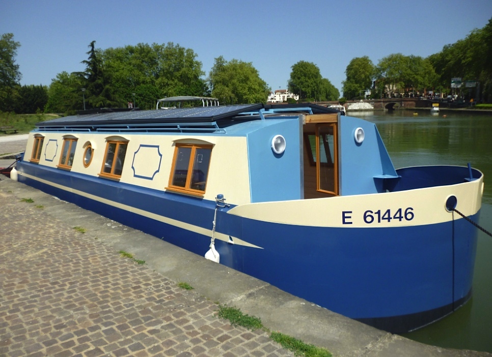 "Gladys", narrowboat électro-solaire (Photo Y.Wileveau)